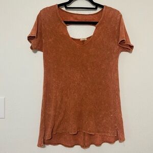 E. Luna women's S short sleeve waffle knit slit v neck cutout back t shirt EUC
